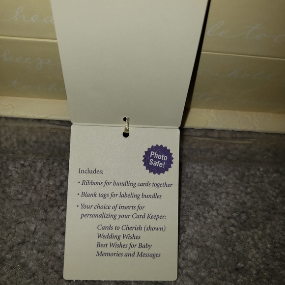 Hallmark Memory box - Picture 2 of 2